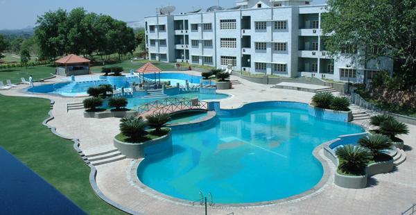 Eagleton - The Golf Resort Bidadi Luaran gambar