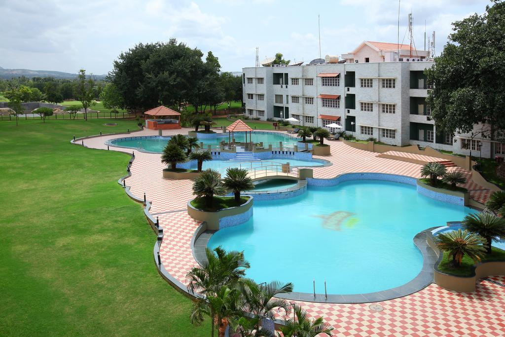 Eagleton - The Golf Resort Bidadi Luaran gambar
